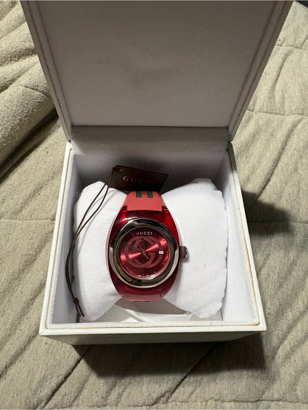Gucci Red Men's Watch with Gloss Red Dial and Band